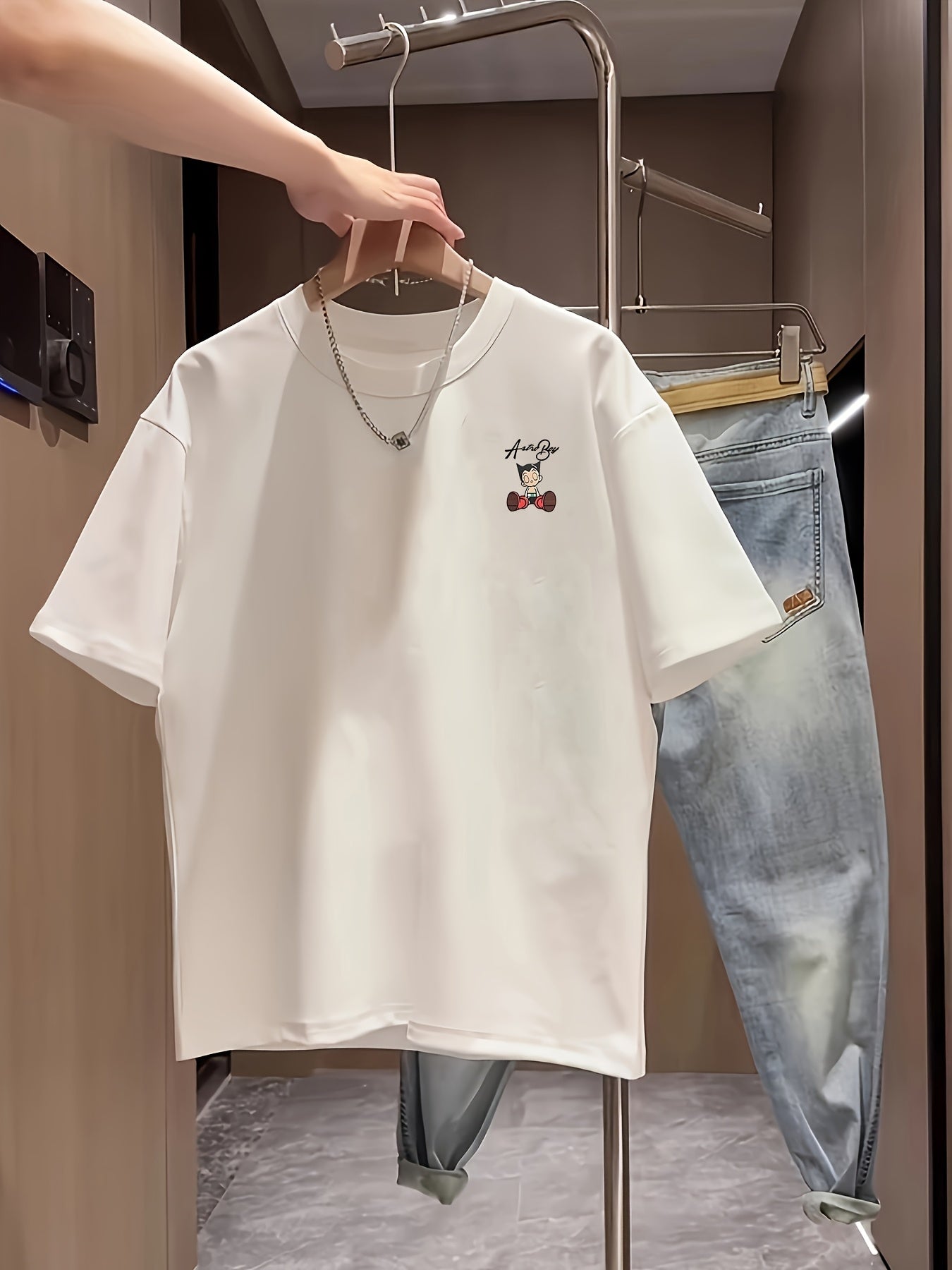 100% Cotton Casual Tee – Men’s Round Neck Summer Print Shirt